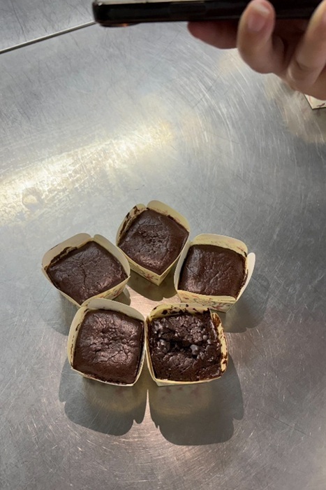 巧克力布朗尼製作圖片