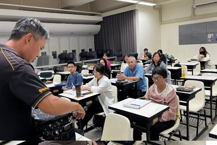 講師請同學享用服務單位田寮月世界泥岩豆花圖片