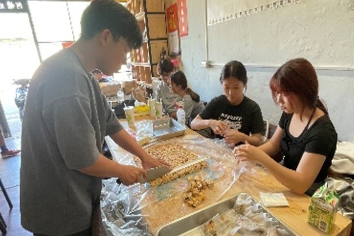 利用等待的時間製作雪Q餅圖片